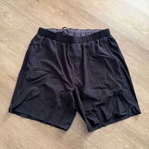 Rhone Men’s Shorts Size Medium - Black - Swift Lined Performance 7’ Inch Inseam